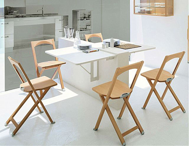 столы для маленькой кухни фото
