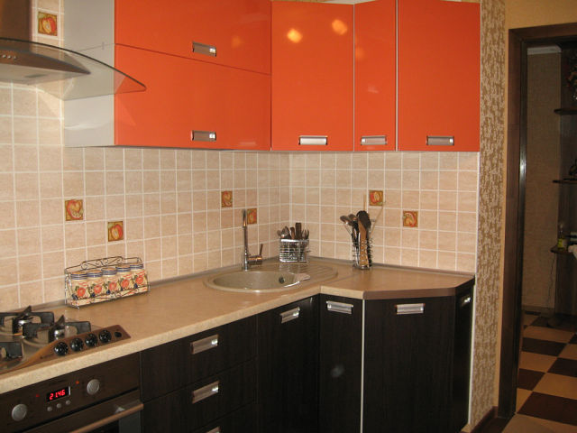 кухни оранжевые с венге фото
