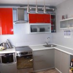 угловой кухонный гарнитур для маленькой кухни