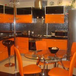 черно оранжевая кухня