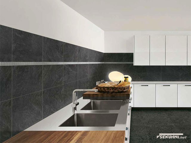 Настенная плитка для кухни черно-белого цвета